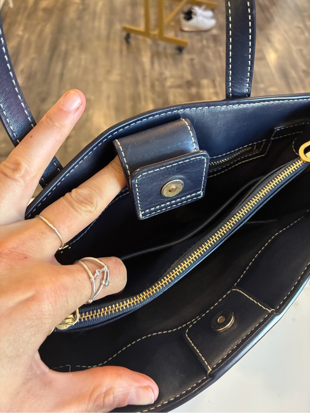 Tory Burch Navy and Cream Canvas Tote - Picture 4 of 7